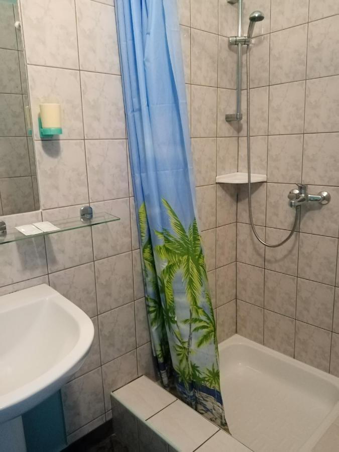 Gamma Hotel Livani Екстер'єр фото