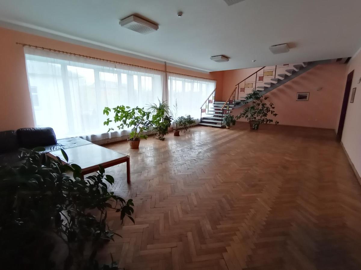 Gamma Hotel Livani Екстер'єр фото