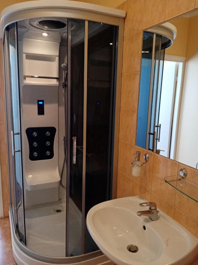 Gamma Hotel Livani Екстер'єр фото