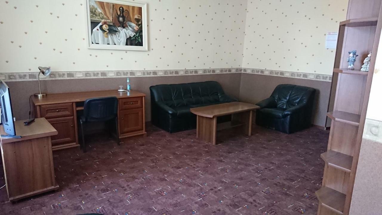 Gamma Hotel Livani Екстер'єр фото